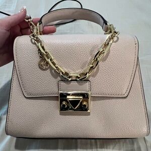 COPY - Michael Kors Pink Handlebag